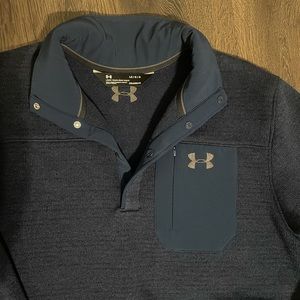 Under armour sweat shirt